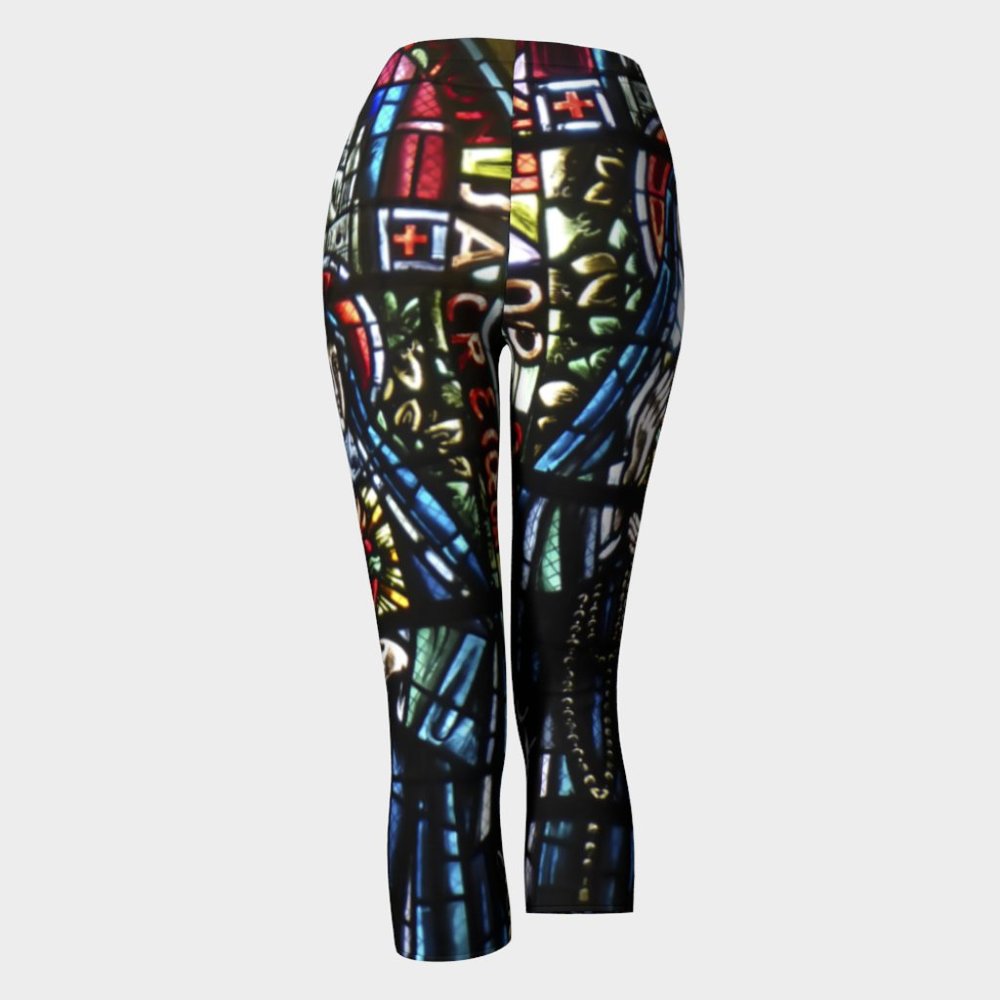 Luxe Fashion Capris - Sacre Coeur